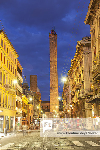 The Asinelli and Garisenda towers in the historic centre of the city of Bologna  UNESCO World Heritage Site  Emilia-Romagna  Italy  Europe