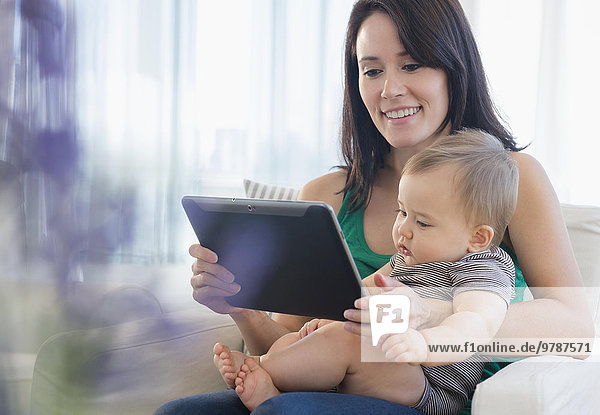 benutzen mischen Tablet PC Mutter - Mensch Baby Mixed