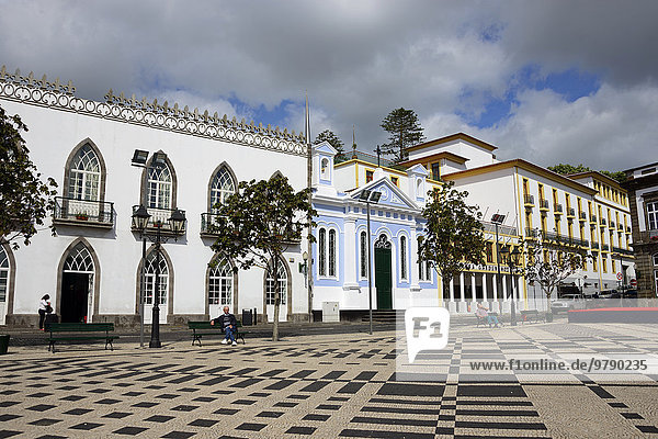 Häuser am Praca Velha  Angra do Heroismo  Terceira  Azoren  Portugal  Europa