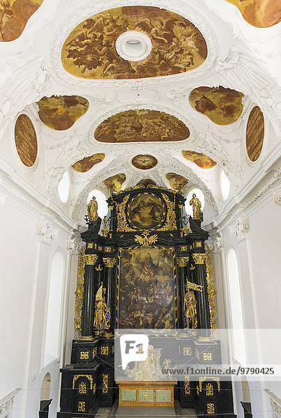 Altar der barocken Kirche,  Kartause Mauerbach,  Niederösterreich,  Österreich,  Europa