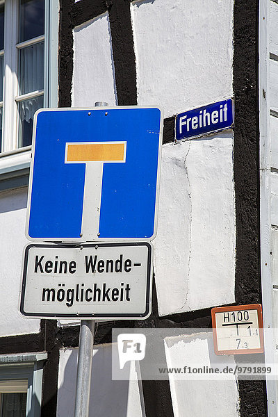 Straßensschild Freiheit and dead end road sign  no U-turn  Hattingen  North Rhine-Westphalia  Germany  Europe