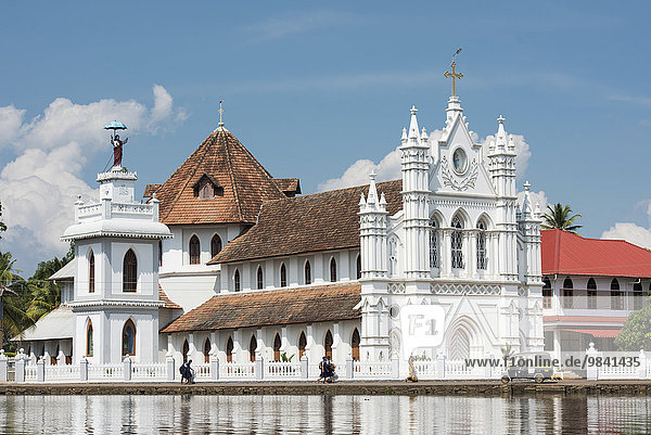 Kirche St. Mary's Forane  Pullinkunnu  Champakulam  Kerala  Indien  Asien