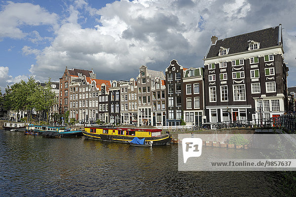 Vom Blauburgwal auf die Singel Gracht  Altstadt an den Grachten  Amsterdam  Niederlande  Europa