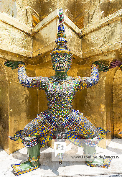 Bangkok Hauptstadt Palast Schloß Schlösser Statue Asien Thailand