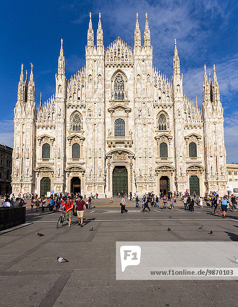 Italy  Lombardy  Milan  Piazza Duomo