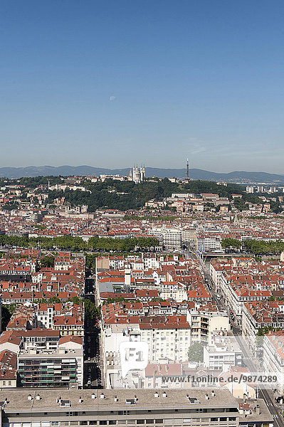 Dach Anschnitt Zukunft Großstadt Hochhaus Ansicht entfernt über Basilika Ortsteil Lyon