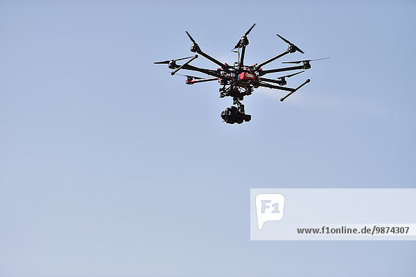 Autorität französisch fliegen fliegt fliegend Flug Flüge zustimmen Illustration Luftverkehr Pilot 02 Themen Luftfahrzeug