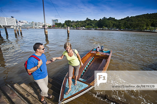 Bandar Seri Begawan Hauptstadt nehmen fahren Boot Fluss mitfahren