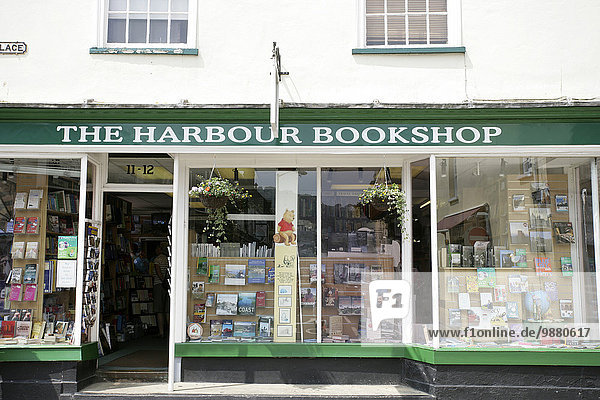 'A bookshop; Dartmouth  Devon  England'