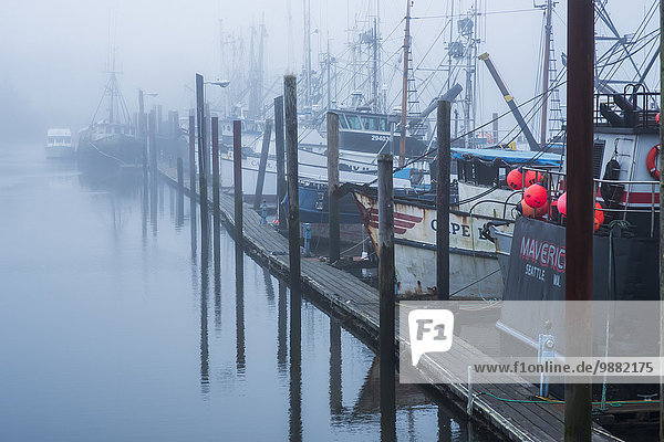 Amerika Boot vertäut Dock angeln Verbindung Oregon