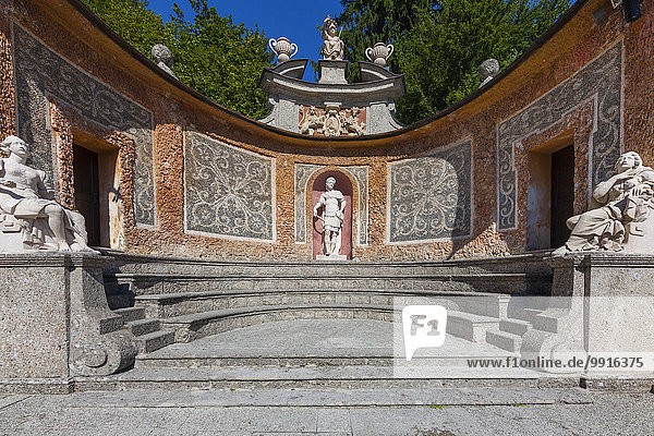 Wasserspiele Römisches Theater Schloss Hellbrunn Salzburg Österreich Europa