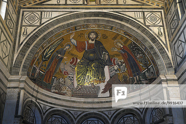 Mosaik Christus mit Maria und dem heiligen Minias in der Kirche San Miniato al Monte,  Florenz,  Toskana,  Italien,  Europa