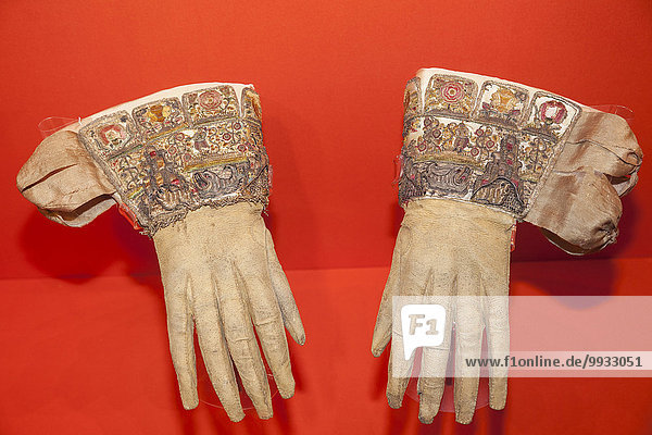 England  Somerset  Bath  Fashion Museum  Display of Gloves dating from 1630