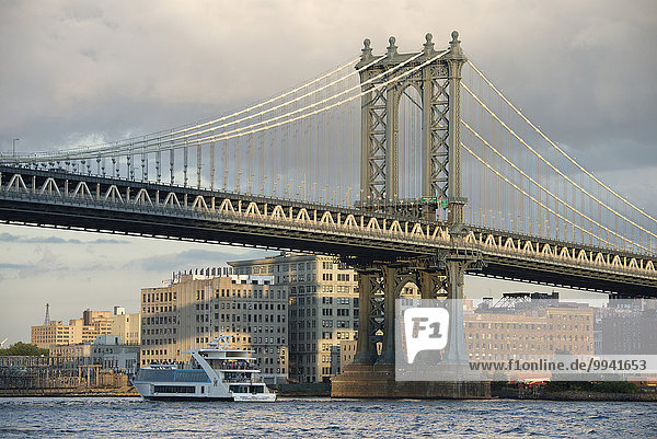 Vereinigte Staaten von Amerika USA spannen Amerika Brücke New York City Brooklyn East River Manhattan Manhattan Bridge