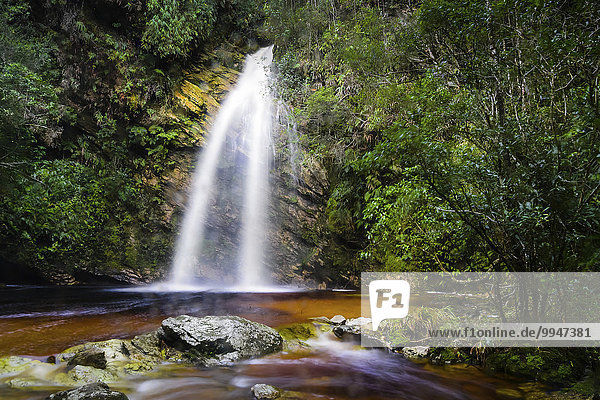 Wasserfall  Serra do Funil  Rio Preto  Minas Gerais  Brasilien  Südamerika