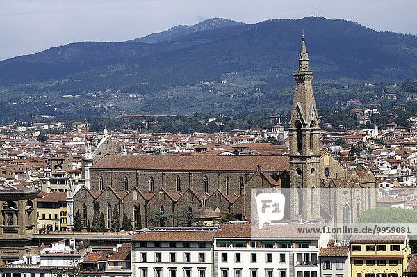 Stadtansicht von Florenz mit Santa Croce  Florenz  Toskana  Italien  Europa