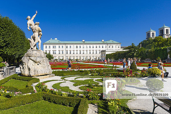 Schloss Mirabell und Mirabellgarten  Salzburg  Österreich  Europa