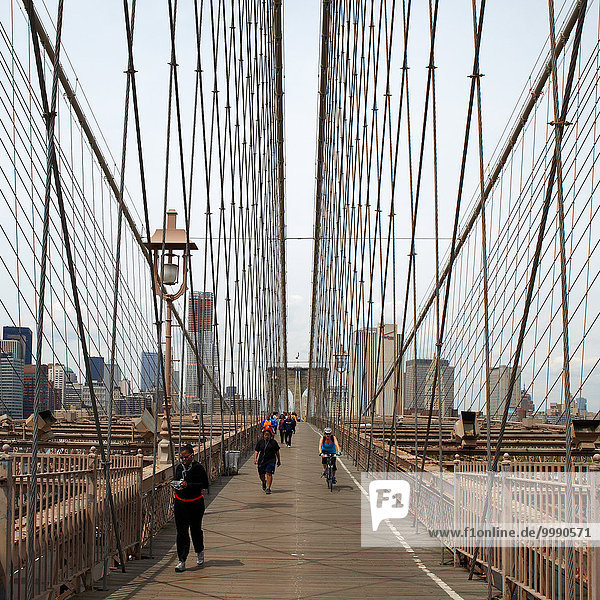 Brooklyn bridge promenade in New York city