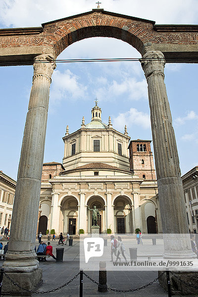 Italy  Milan  Colonne San Lorenzo  San Lorenzo Maggiore basilica