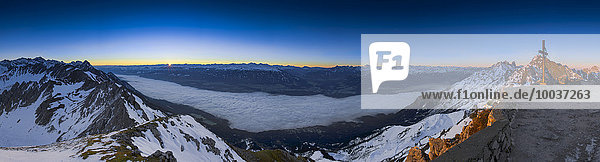 Sonnenaufgang am Hafelekar  Hafelekarspitze  Nordkette  Seegrube  Bergpanorama  Tirol  Österreich  Europa