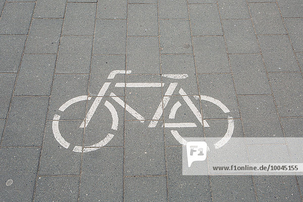 Deutschland  Piktogramm eines Fahrradweges