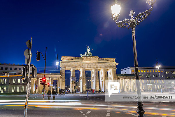 Germany  Berlin  Berlin-Mitte  Brandenburg Gate  Place of March 18 at night