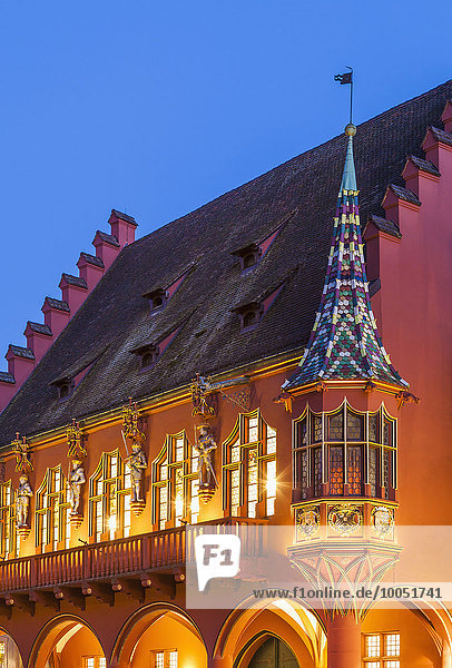 Deutschland  Baden-Württemberg  Freiburg  Altstadt  Münsterplatz  historisches Kaufhaus