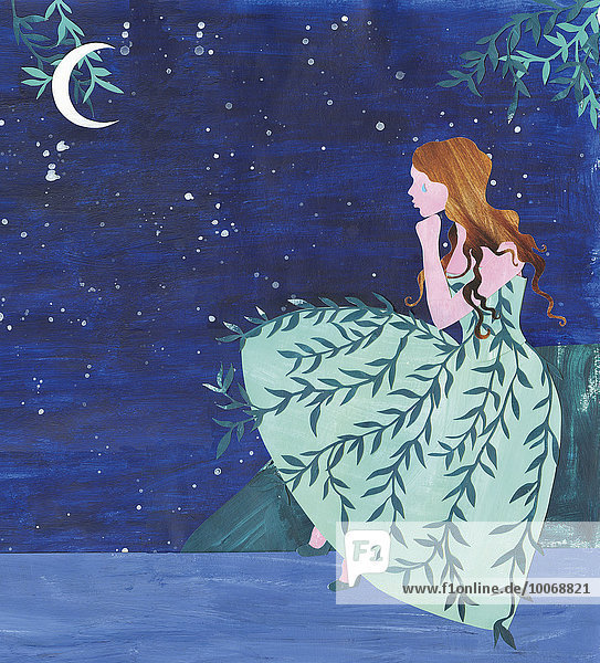 Traurige junge Frau weint in der Nacht im Kleid mit Trauerweiden-Muster