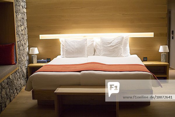 Schlafzimmer des Chetzeron Hotels  Crans-Montana  Schweizer Alpen  Schweiz