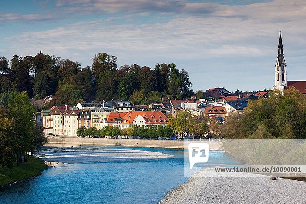 Stadt Fluss Ansicht vorwärts Isar Bayern Deutschland