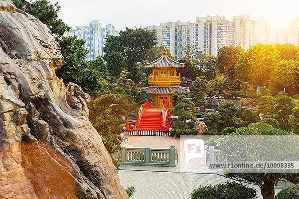 Pagode und Pavillon,  Nan Lian Garden,  Diamond Hill,  Hongkong,  China