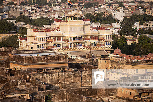 Ausblick auf Stadtpalast  Jaipur  Rajasthan  Indien  Asien