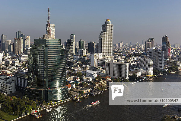 Skyline mit CAT-Telecom Tower  Lebua State Tower  Ausblick vom Hilton Millennium  Menam Chao Phraya Fluss  Bangkok  Krung Thep  Thailand  Asien