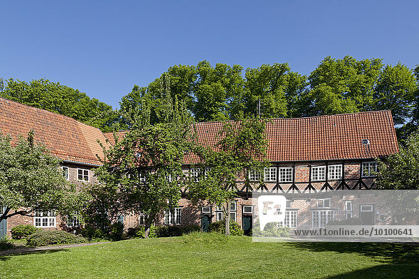 Benediktinerinnenkloster Lüne  Klosterhof  Lüneburg  Niedersachsen  Deutschland  Europa