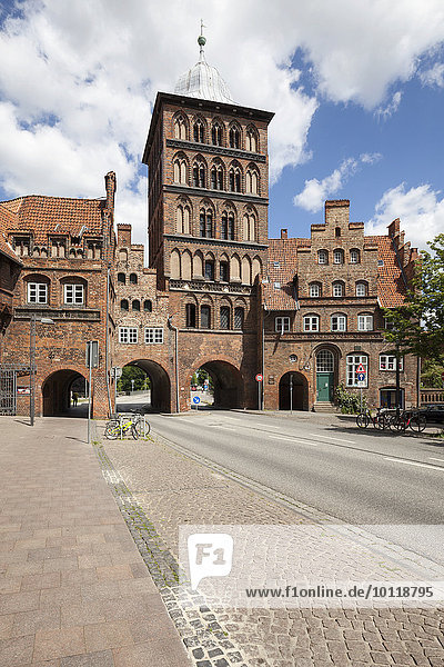 Das spätgotische Burgtor  Stadttor  Lübeck  Hansestadt  Schleswig-Holstein  Deutschland  Europa