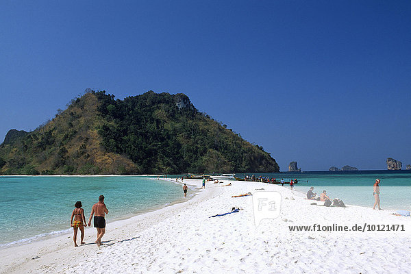 Shoal  sand bank  Ko Poda Island near Krabi  Thailand  Southeast Asia  Asia
