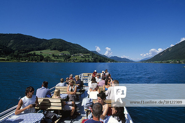 Tourist boat on Lake Weissensee  Carinthia  Austria  Europe