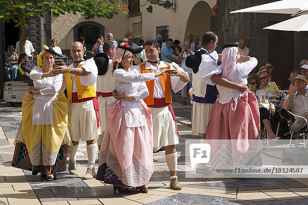 Traditional costume festival in Las Palmas  Grand Canary  Canary Islands  Spain  Europe