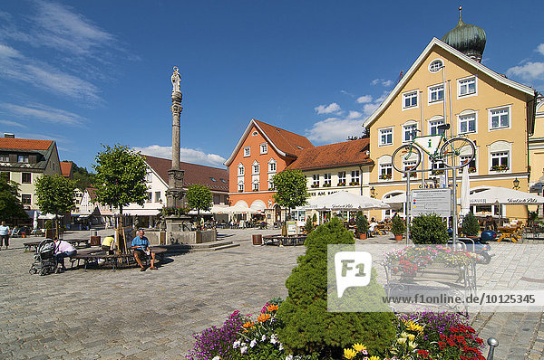 Marienplatz in der Altstadt von Immenstadt im Allgäu  Bayern  Deutschland  Europa
