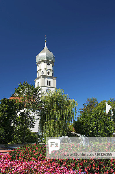 Pfarrkirche in Wasserburg  Bodensee  Bayern  Deutschland  Europa