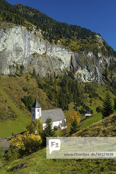 Blick auf Kirche  Hüttschlag im Großarltal im Pongau im Salzburger Land  Österreich  Europa
