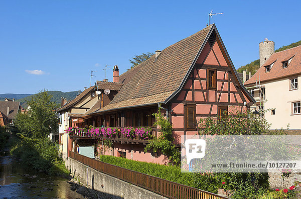 Fachwerkhäuser in Kaysersberg im Elsass  Frankreich  Europa