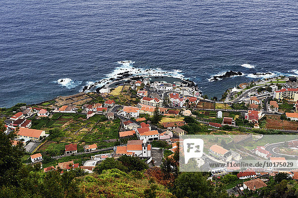 Ausblick auf Porto Moniz  Madeira  Portugal  Europa