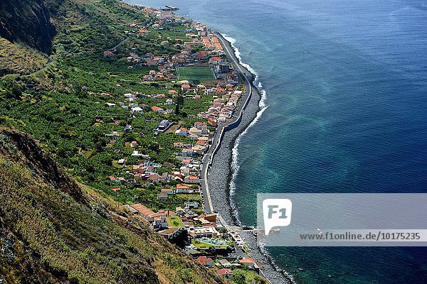 Ausblick auf Paul do Mar  Westküste  Madeira  Portugal  Europa