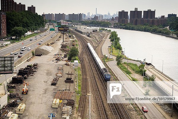 Reise Pendler Fluss Bronx Harlem neu Zug