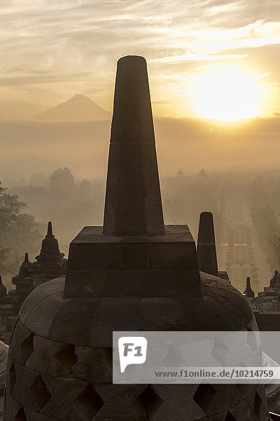 Kirchturm Borobudur Indonesien