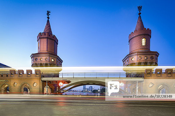 Germany Berlin the Oberbaumbruecke in twilight