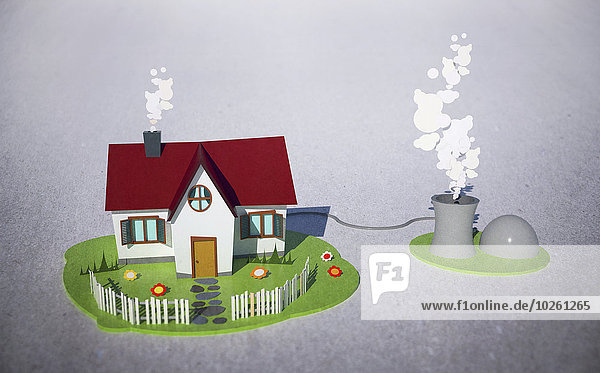 Anschauliches Bild des Hauses mit Biogasanlage