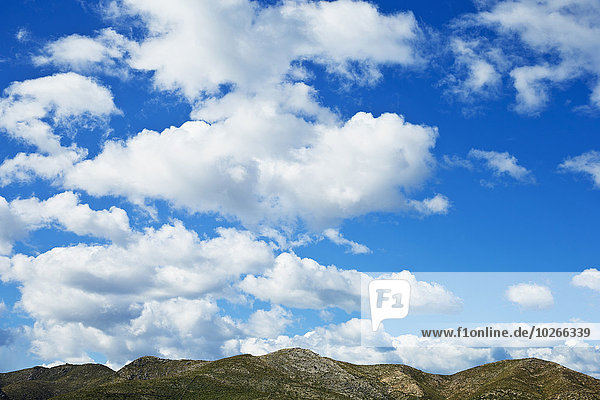 Berg Wolke Himmel über blau