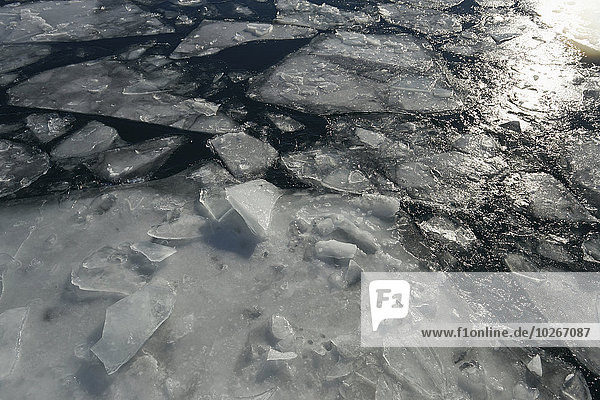 Fischereihafen Fischerhafen hoch oben Eis zerbrechen brechen bricht brechend zerbrechend zerbricht Kanada Ontario Toronto